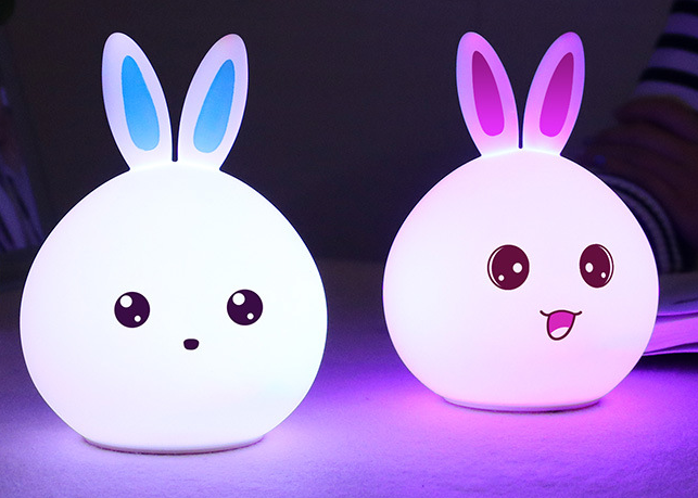 Lampara de noche Conejito, luces coloridas LED de silicón con sensor de tacto, sensible a la música
