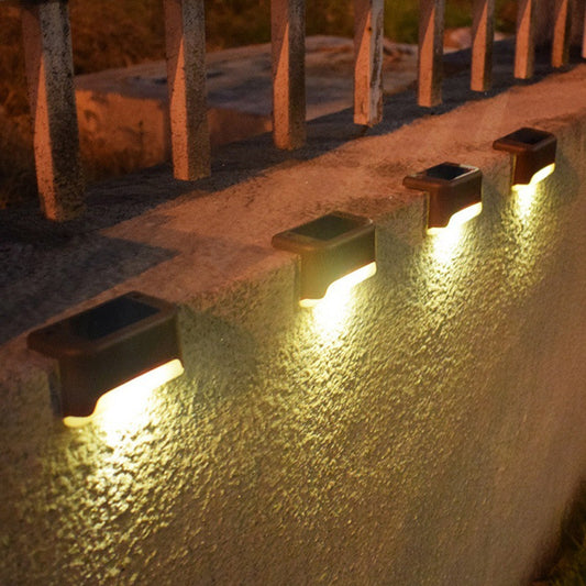 Luz solar para escaleras, pasillo, pasillo, exterior.