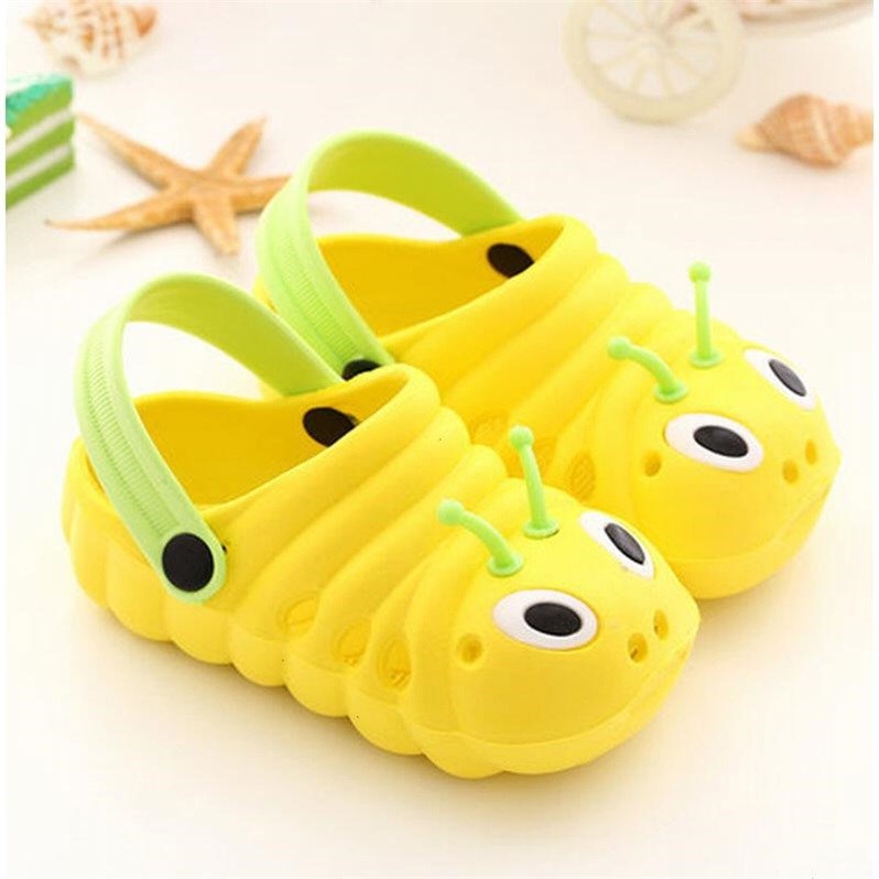 zapato de playa para niños, tenis de playa para los más chiquitos de la casa, hermosos motivos gusanito