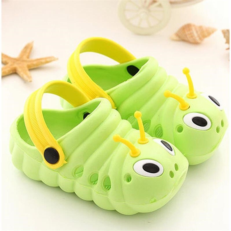 zapato de playa para niños, tenis de playa para los más chiquitos de la casa, hermosos motivos gusanito