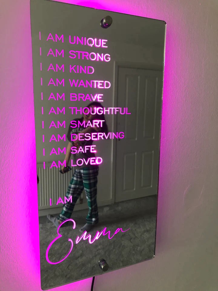 Espejo con luz LED y nombre personalizado para dormitorio, espejo de pared con luz LED, foto personalizada, regalo de Navidad, San Valentín y boda.