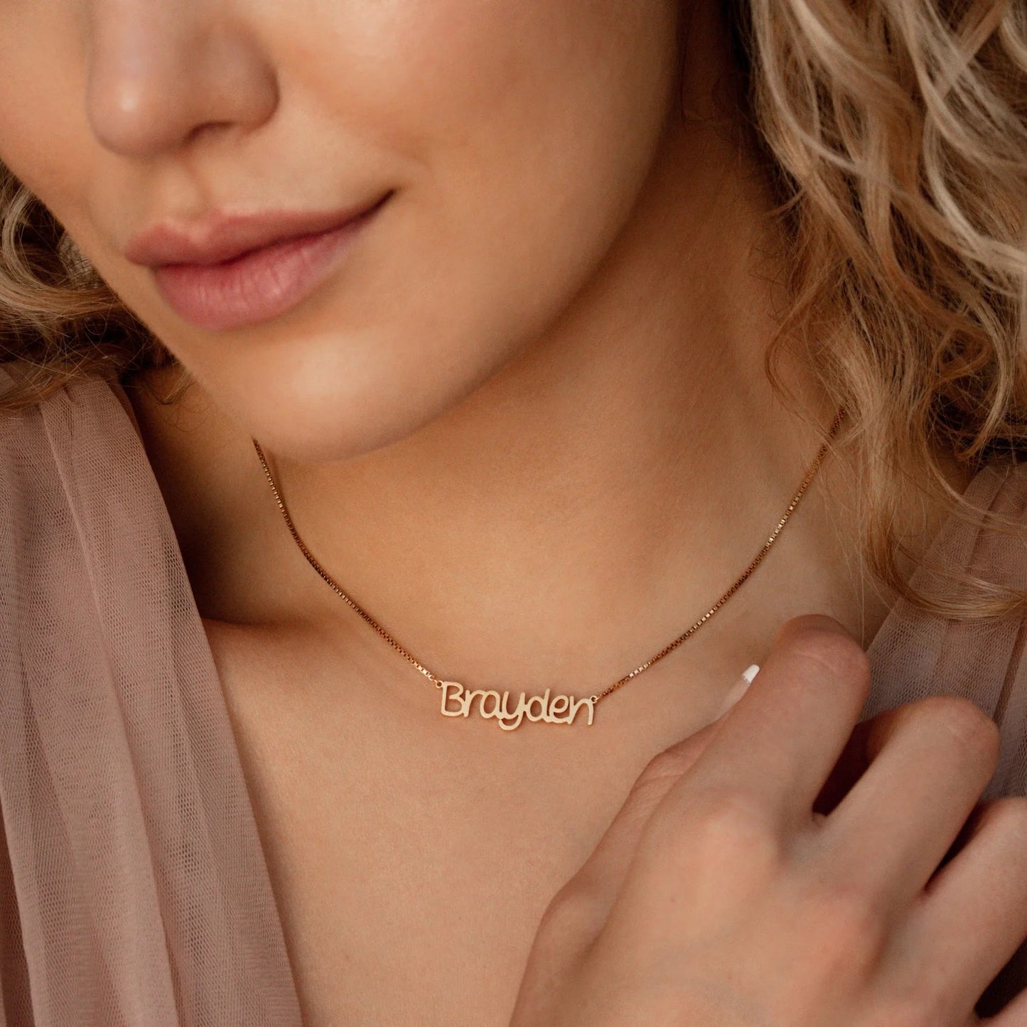 Collar de acero inoxidable en plateado, oro rosa y dorado con nombre personalizado