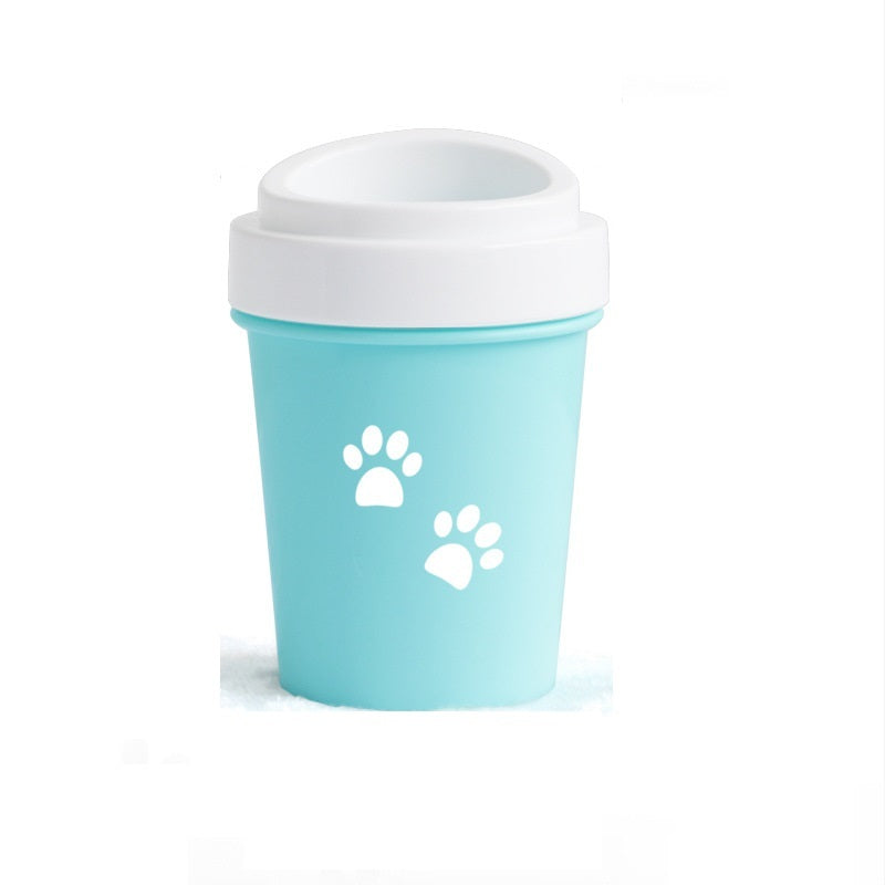 Productos de limpieza para el cuidado de las patas de tu perro de silicona.