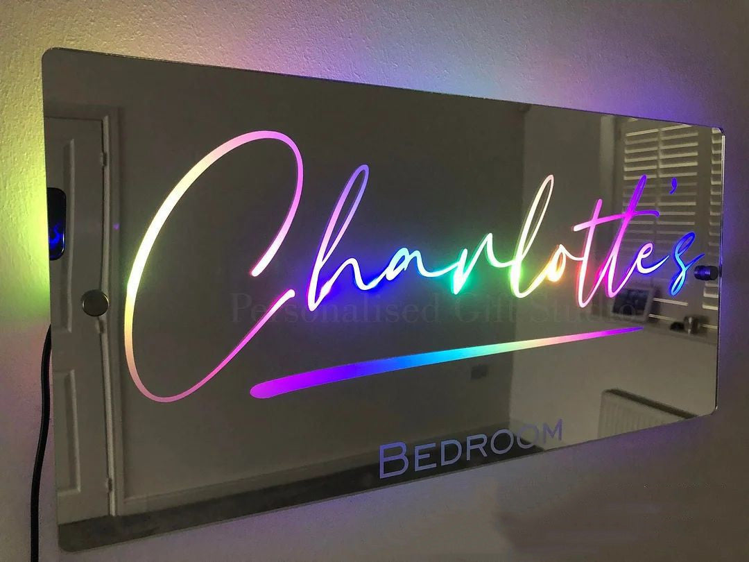 Espejo con luz LED y nombre personalizado para dormitorio, espejo de pared con luz LED, foto personalizada, regalo de Navidad, San Valentín y boda.