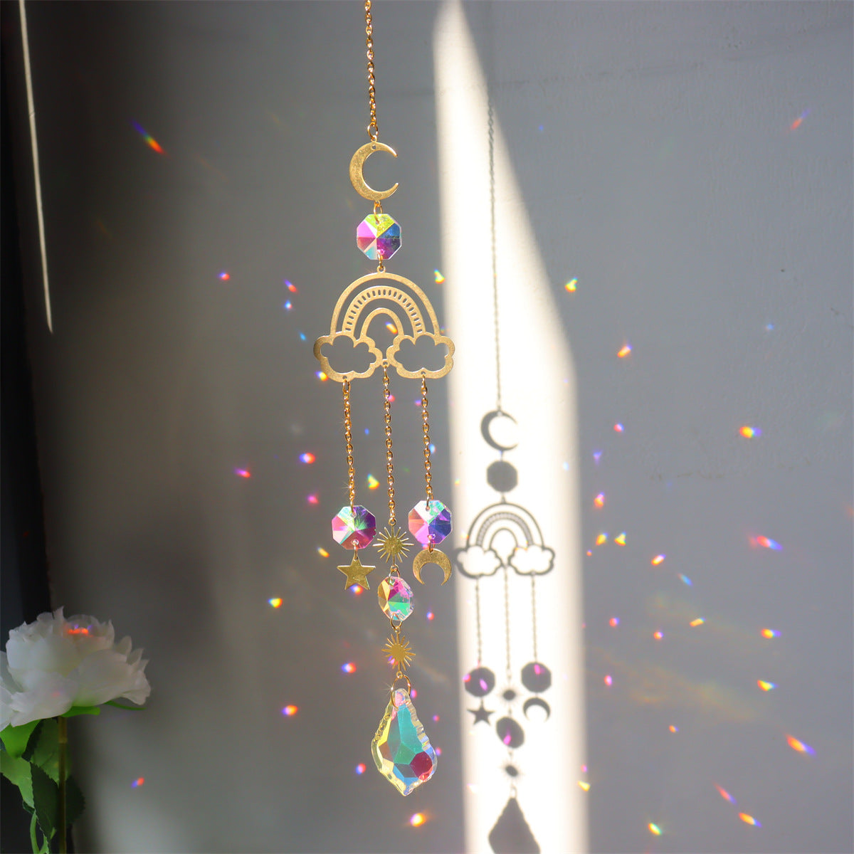 Colgante de decoración de jardín, colgante de cristal en forma de estrellas y lunas brillantes con la luz del día, bellísimo para decorar