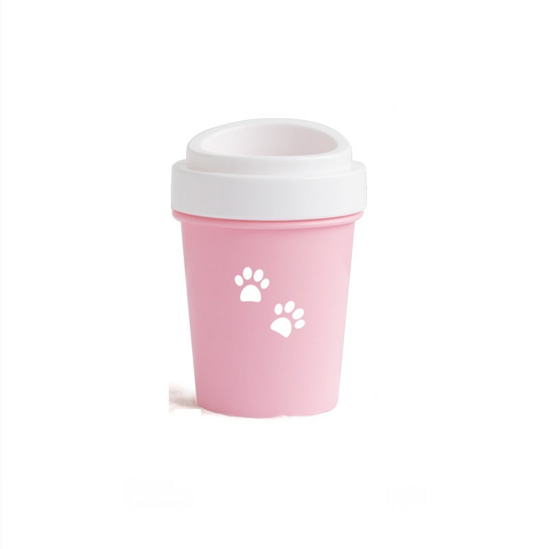 Productos de limpieza para el cuidado de las patas de tu perro de silicona.