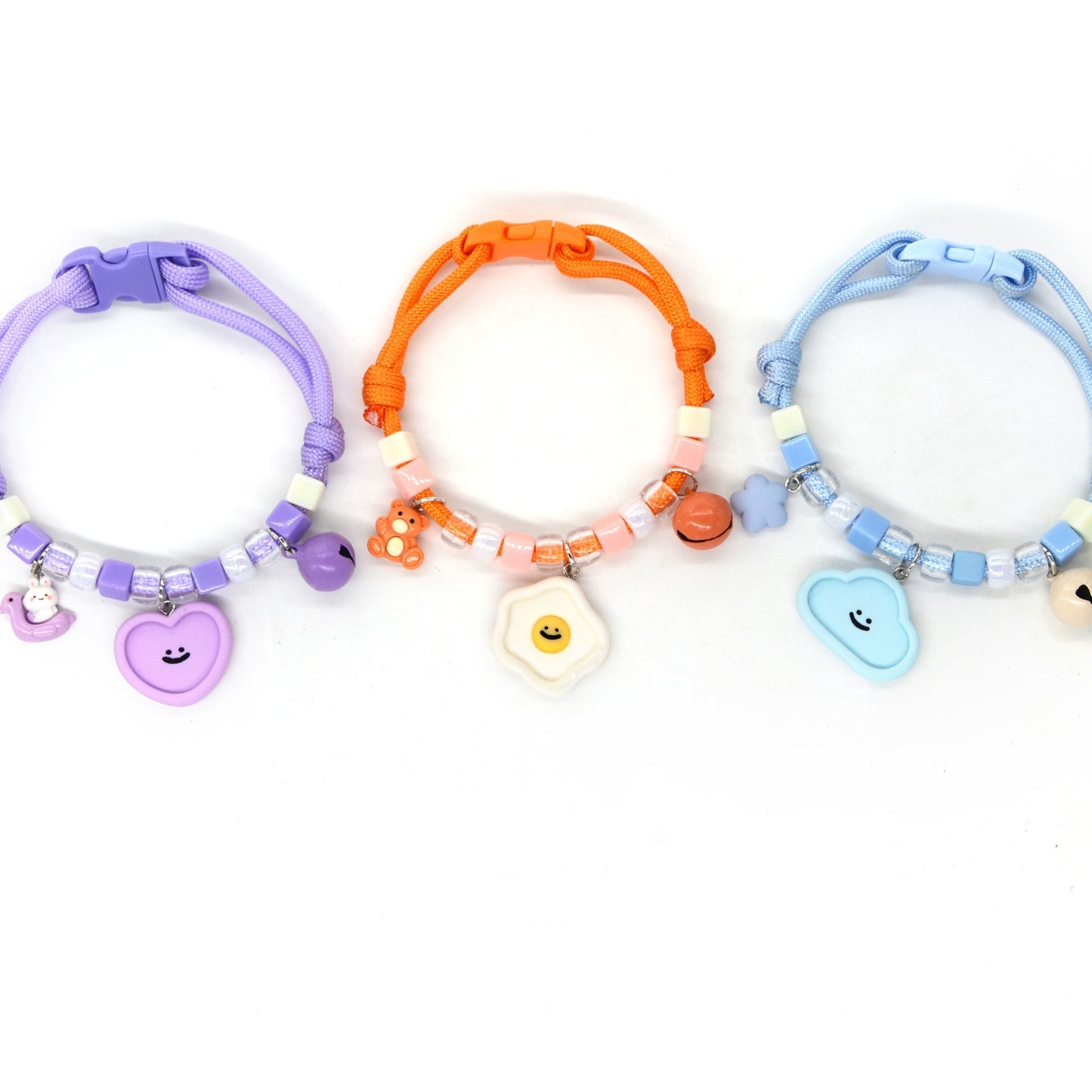 Collar con colgante pequeño de dibujos animados para gato y perro pequeño