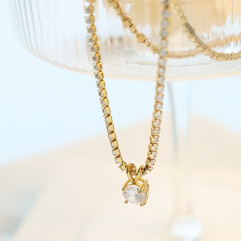 Collar de acero titanio con circonitas y piedras brillantes para mujer