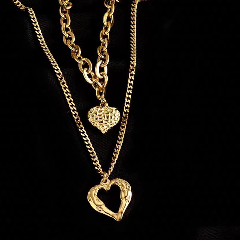 Collar de alas de ángel de acero de titanio, con dije de corazón