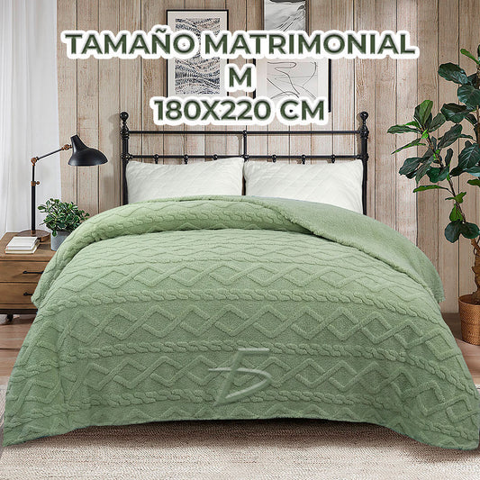 Cobertor de Microfibra Premium para Cama Doble – Comodidad Verde Natural