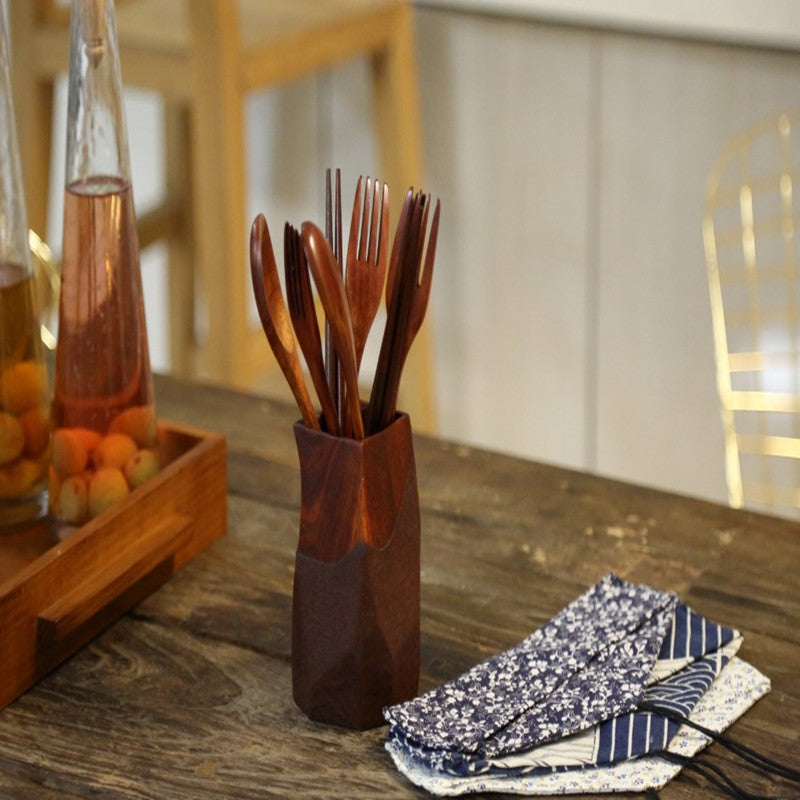 Set Japonés de Palillos y Cuchara Portátil – Vajilla Elegante y Compacta