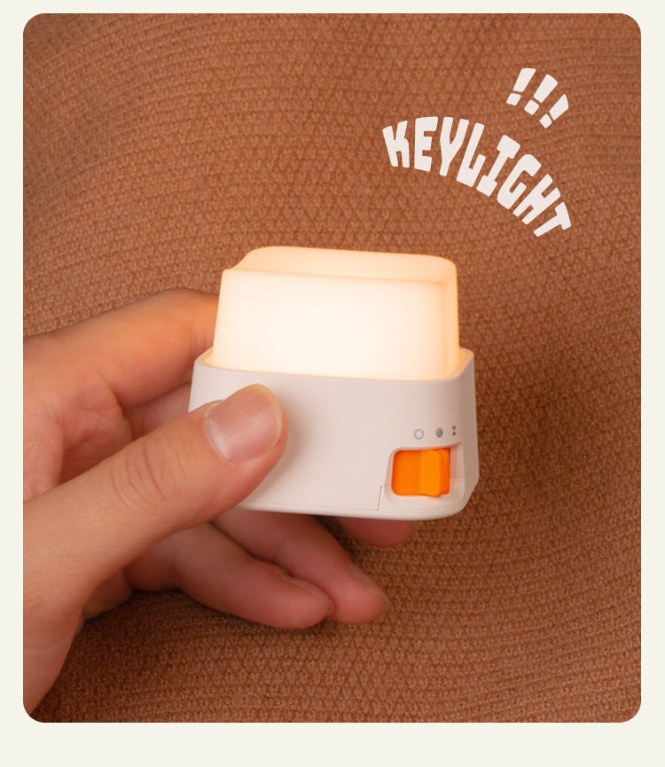 Luz Nocturna Magnética Portátil – Diseño Cute y Relajante