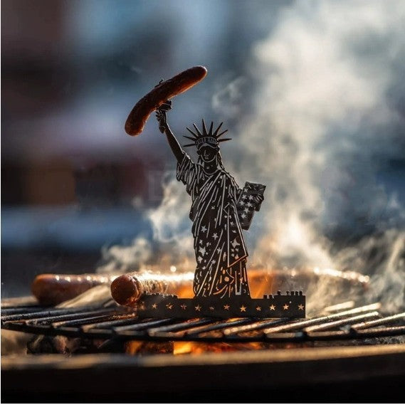 Herramienta Creativa de Barbacoa – Modelado Divertido de Salchichas, figura de gozilla y mas