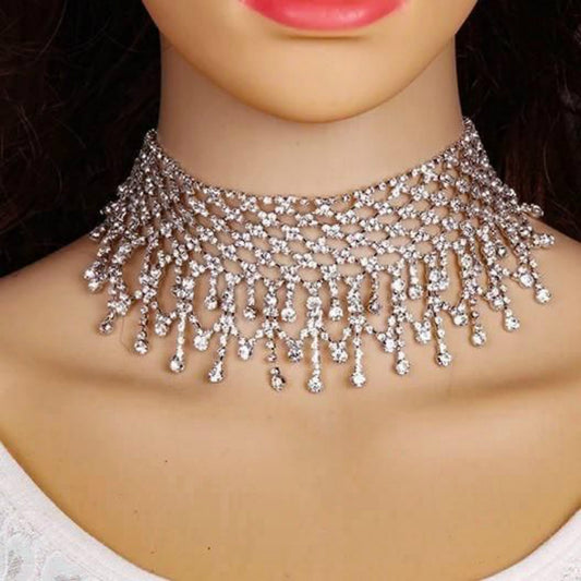 Collar de diamantes de imitación de piedras brillantes