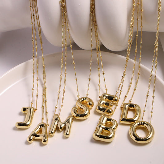 Colgante de cobre con letras brillantes, accesorios de moda, adorno Dije de letra personalizado