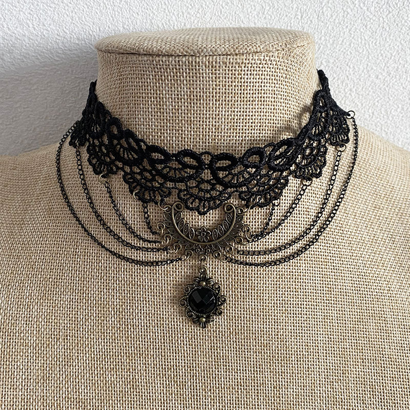 Collar de borlas de cinco puntas estilo gargantilla en distintos estilos color negro, excelente para tu outfit de noche